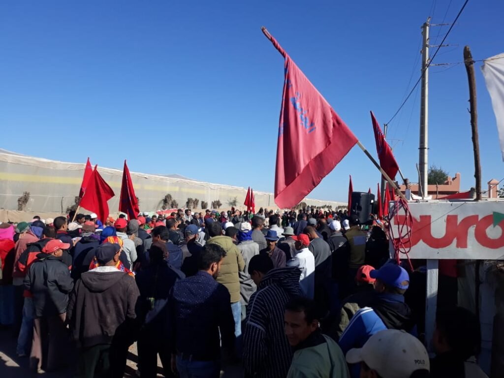 مسيرة للعمال الزراعيين